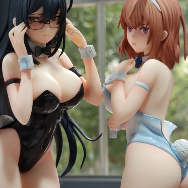 Black Bunny Aoi & White Bunny Summer Bud Figure