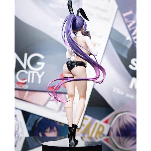 Yuna Standing Posture 1/4 Bunny PVC Figure - Image 5