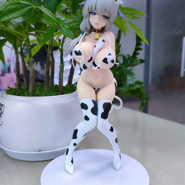 Uzaki Schoolgirl Wants To Play GK Cow Figure - Image 6